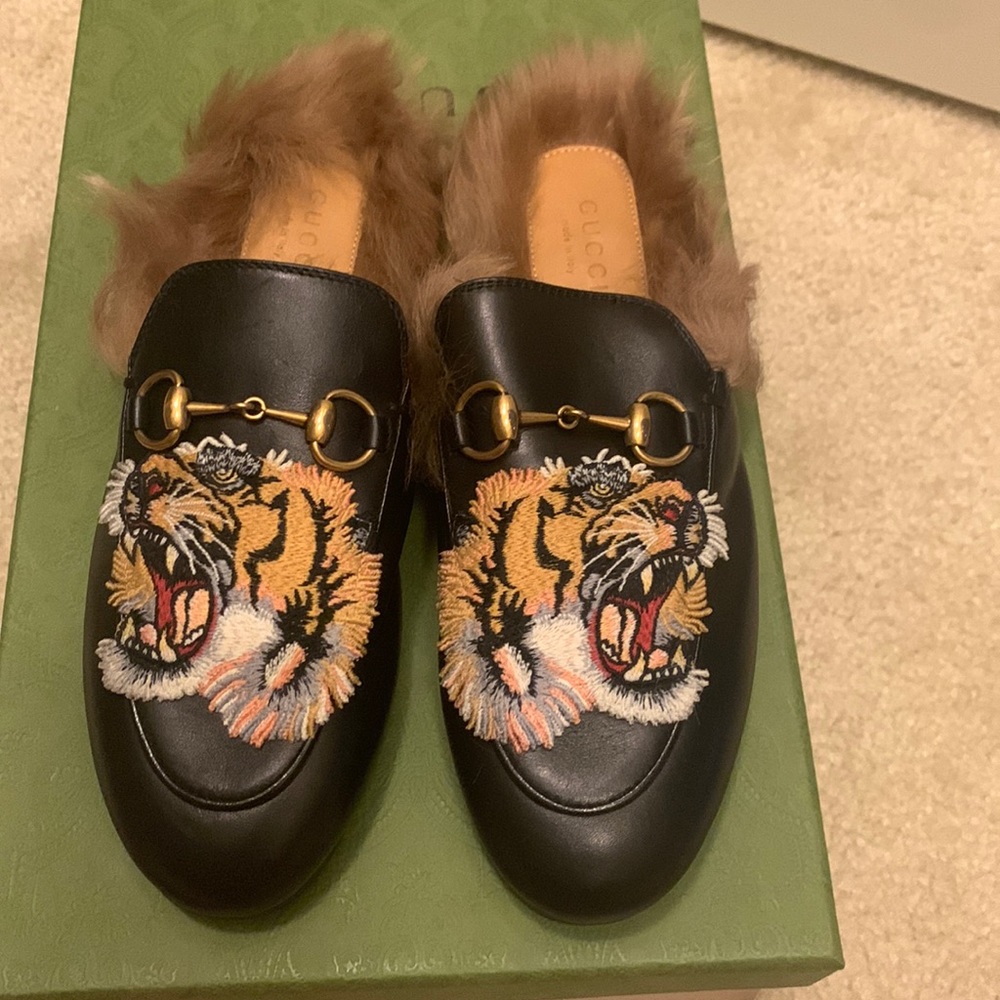 Authentic brand new Gucci shoes